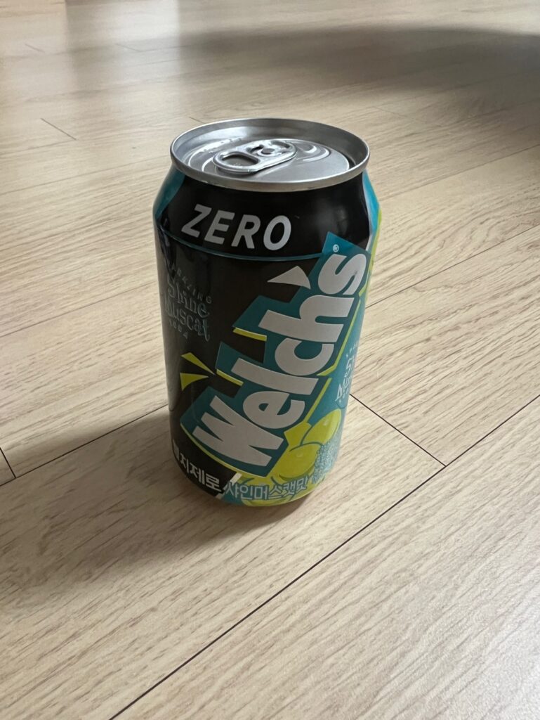 직접 마셔본 웰치스 제로 샤인머스캣맛 후기용 실사 사진