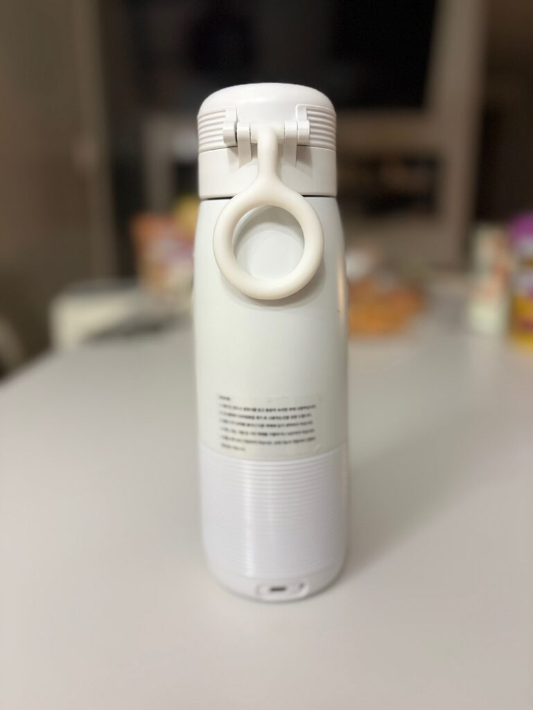 나리몽 휴대용 분유포트 뒷면 링 손잡이 디테일