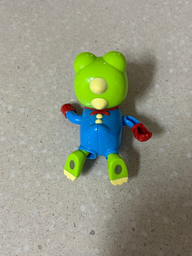 수영하는 크롱 목욕 장난감 전체 모습